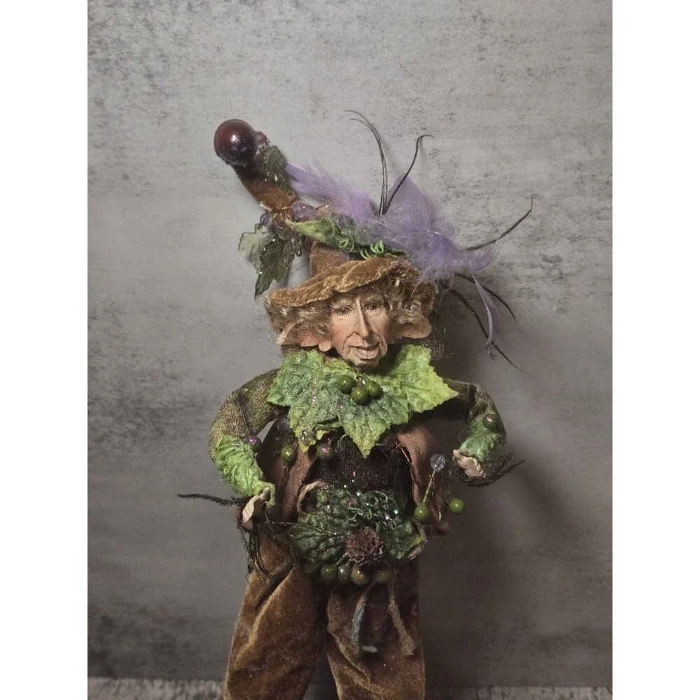 Vintage Woodland Elf Gnome 13 Inches Fairy Pixie Green Bendable